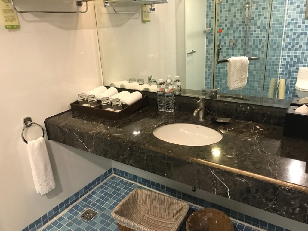 夏都沙灘酒店浴室洗手台