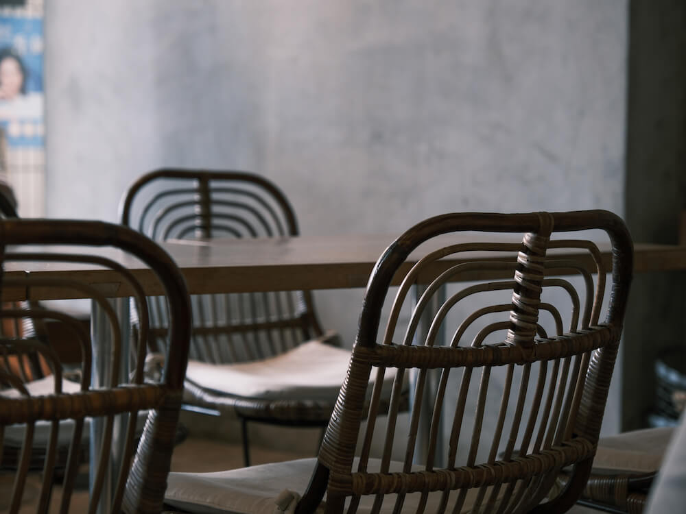 屏東咖啡廳 驛前大和咖啡館 內用空間 一般座位區的椅子