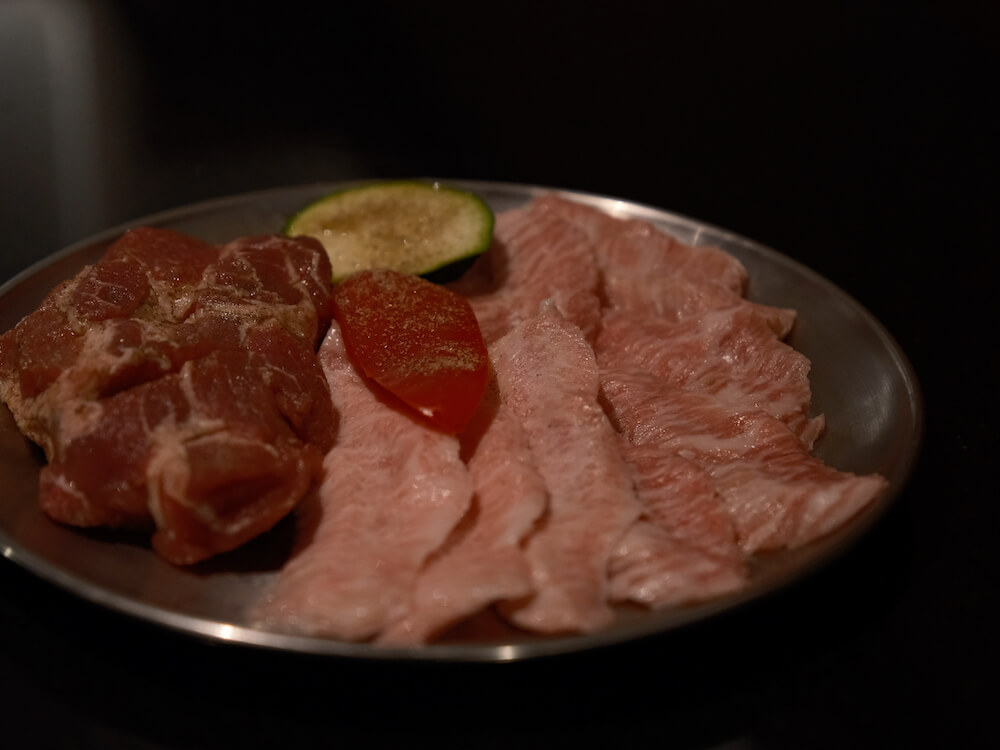 台中韓式燒肉 燒肉滋滋ZiZi  厚切豬梅花 伊比利松阪豬 伊比利豬扇子