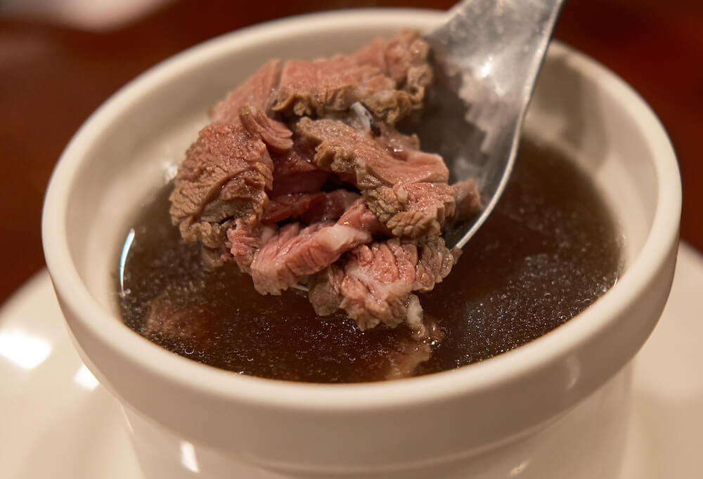 鴻品牛肉湯-極品牛肉湯