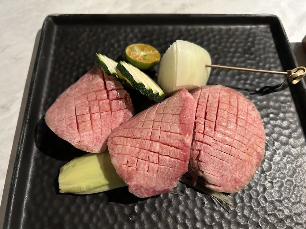 森森燒肉-竹北店-極致厚舌花